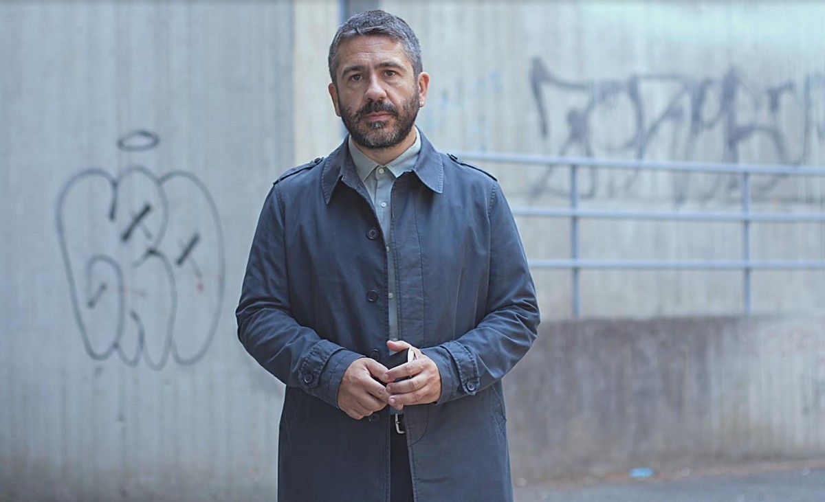 Nello Trocchia a TvBlog: “Ogni 15 giorni una querela, ma non mi fermo. Per la tv raccontare la mafia non è una priorità”