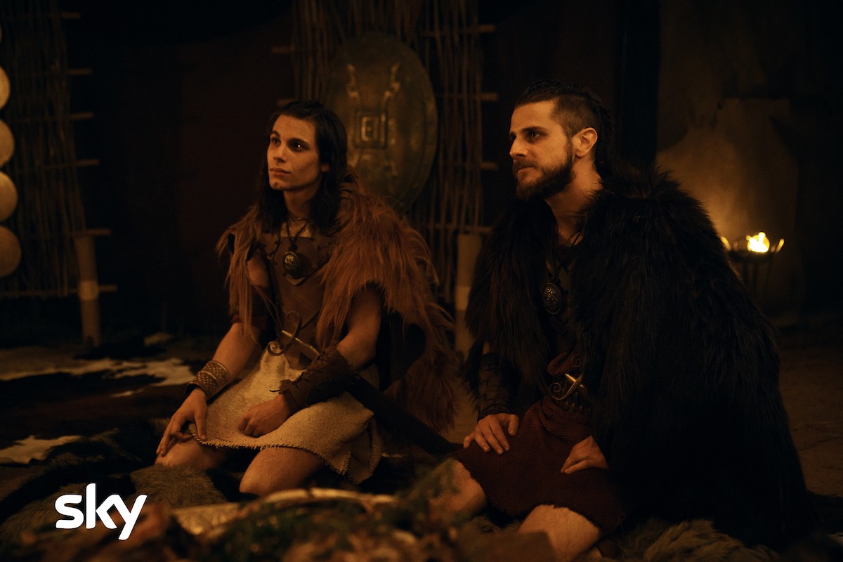 Sky e NOW le serie tv a ottobre: Romulus, Gangs of London, Babylon Berlin