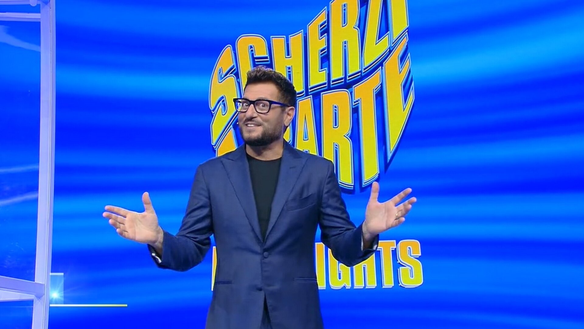 Scherzi a Parte: Enrico Papi è meglio qui che in Big Show