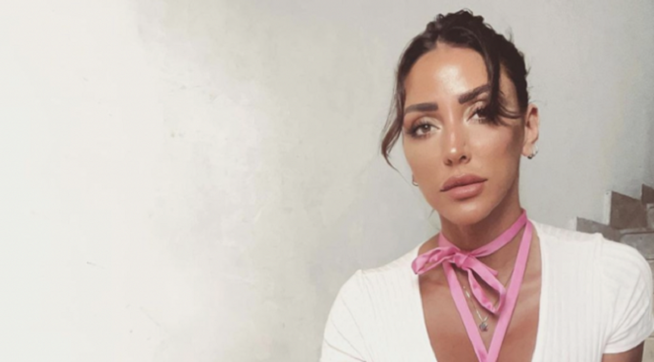 Selvaggia Roma, l’ex concorrente del Gf Vip ha perso la figlia: “Una notizia che mai avrei voluto darvi”
