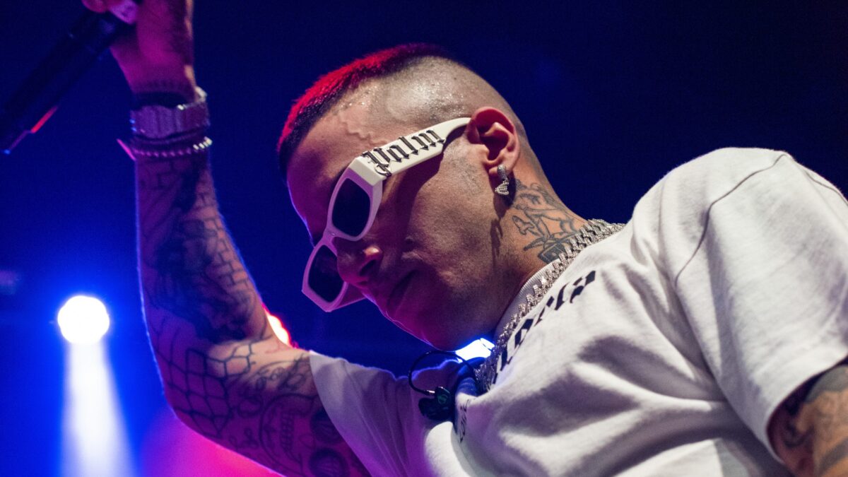 Sfera Ebbasta, Rimini, 23 settembre 2022: parte stasera il “Famoso tour”, info biglietti e anticipazioni scaletta