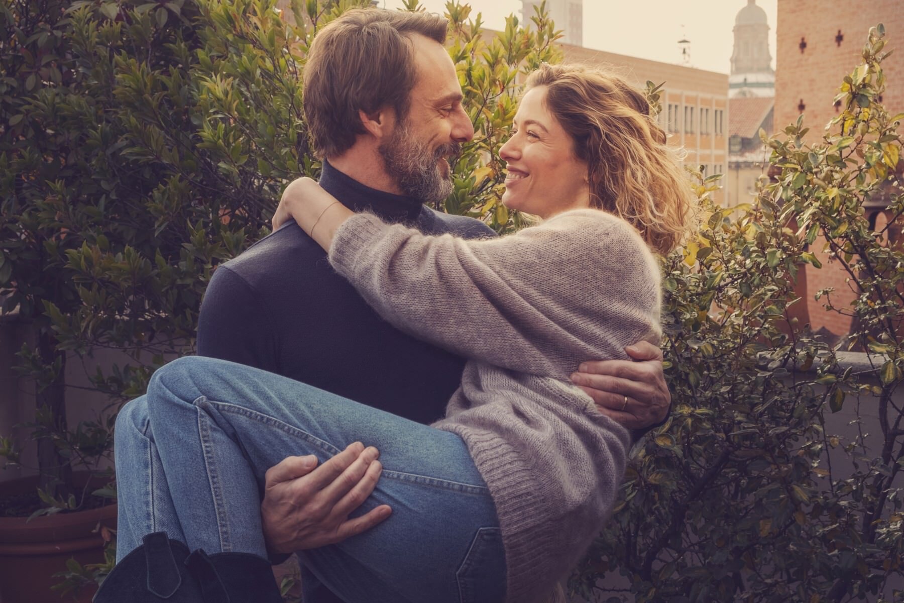 Stasera in tv: “Nessuno come noi” su Canale 5