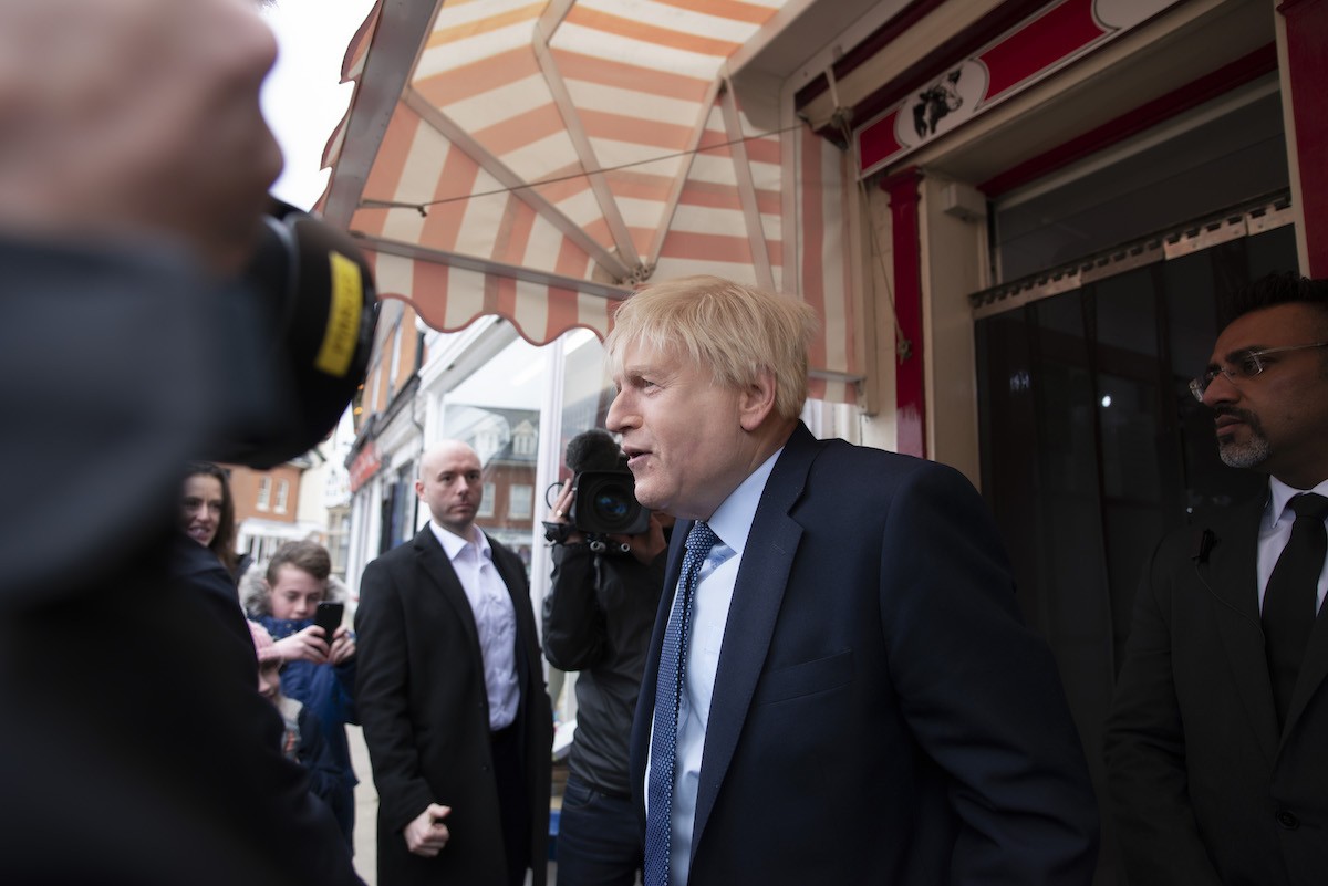 This England, serie Sky e NOW: trama, cast e trailer del racconto della pandemia vista da Boris Johnson
