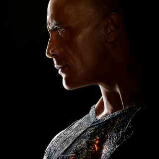 Black Adam nuova featurette e recensione del film DC con Dwayne Johnson