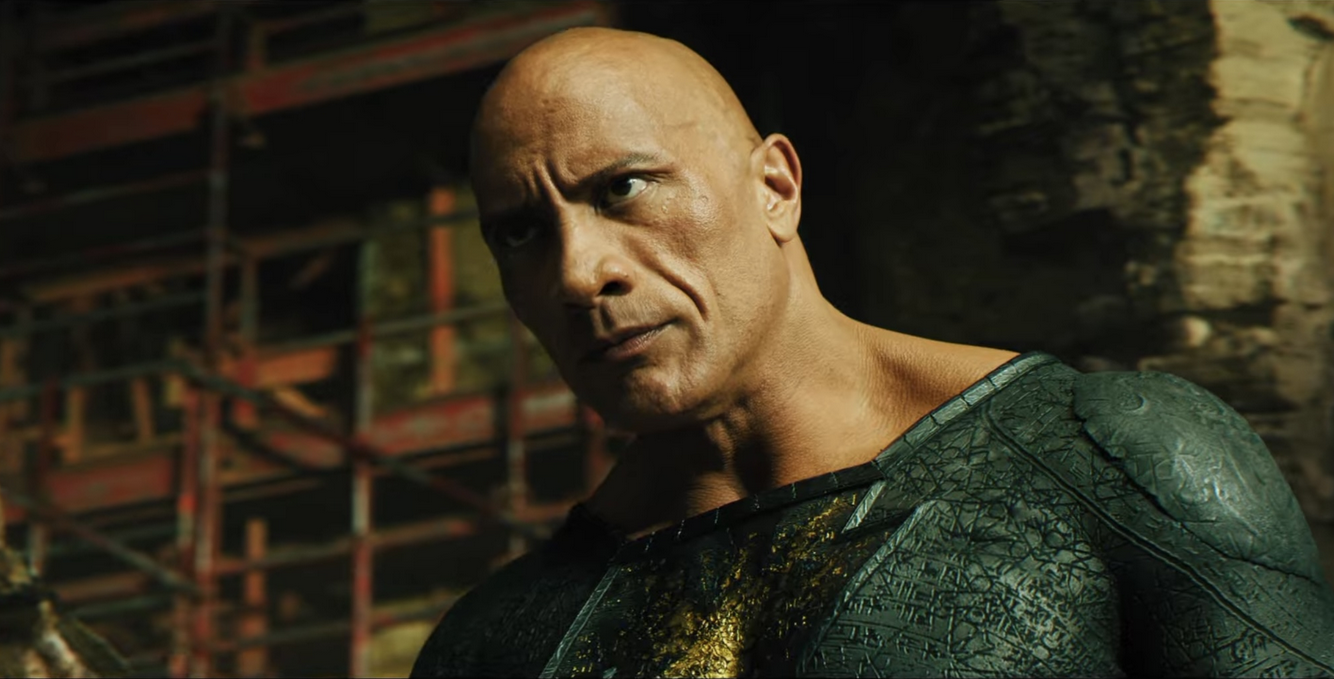 Black Adam, recensione: Dwayne Johnson ben incarna con carisma e mestiere il suo cupo e bellicoso antieroe