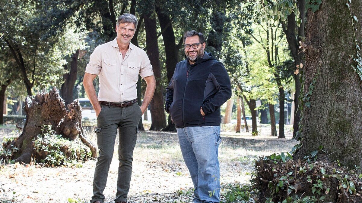 Linea Verde, Beppe Convertini e Peppone Calabrese a TvBlog: “Sì, è vero, è nata una coppia tv”