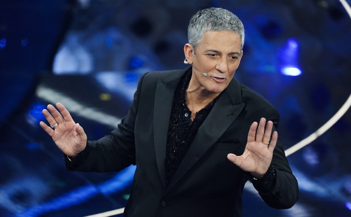 Fiorello torna in Rai, ma su Rai 2. 135 puntate tra le 7 e le 8.30 del mattino