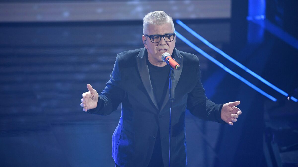 Cinque giorni, Michele Zarrillo: ascolta la canzone e leggi il testo