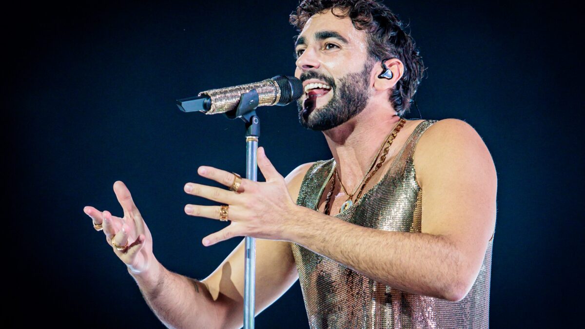 Marco Mengoni a Roma al Palazzo dello Sport: info biglietti, scaletta del concerto di venerdì 21 ottobre 2022