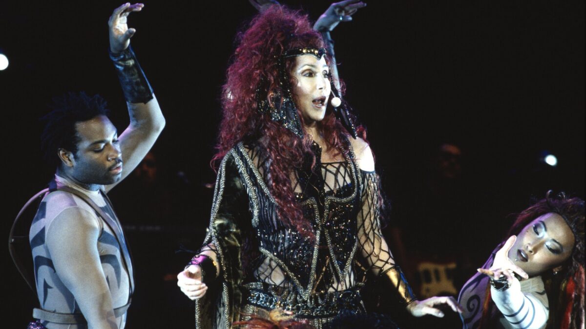 Dov’è l’amore, Cher: ascolta la canzone, leggi traduzione e testo