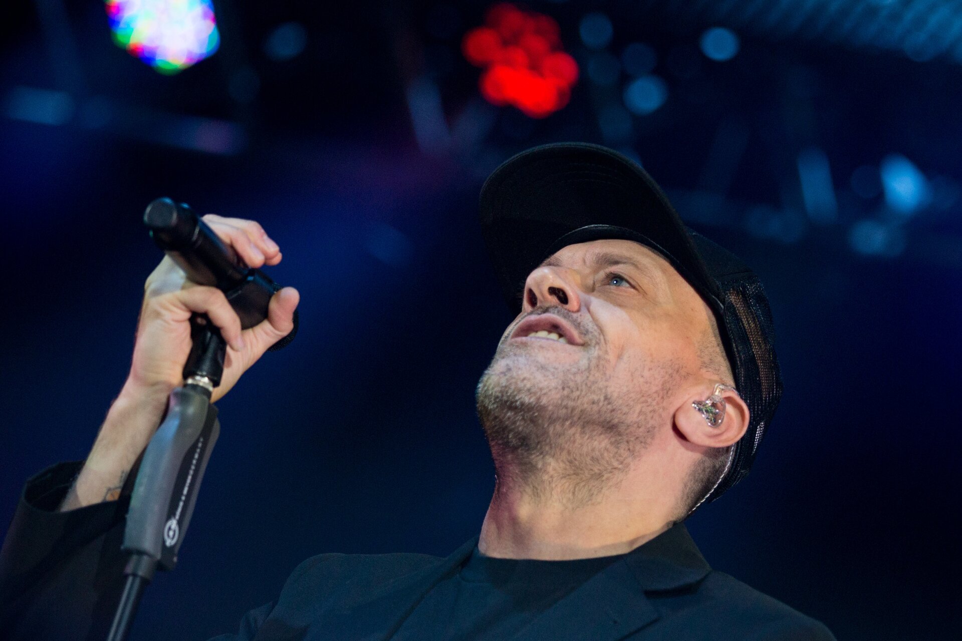 Nord Sud Ovest Est, 883: testo e audio della canzone uscita nel 1993