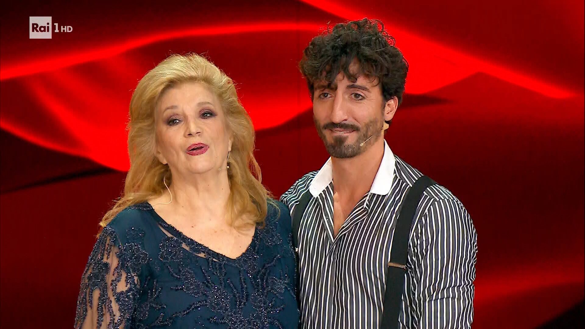 Ballando con le stelle, Iva Zanicchi: l’insulto a Selvaggia Lucarelli, poi le scuse (VIDEO)