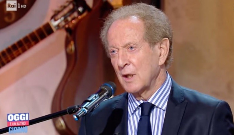 Memo Remigi: “Sono stati cinque giorni senza dirmi nulla. Jessica non mi risponde al telefono. Sono vecchio, non porco”