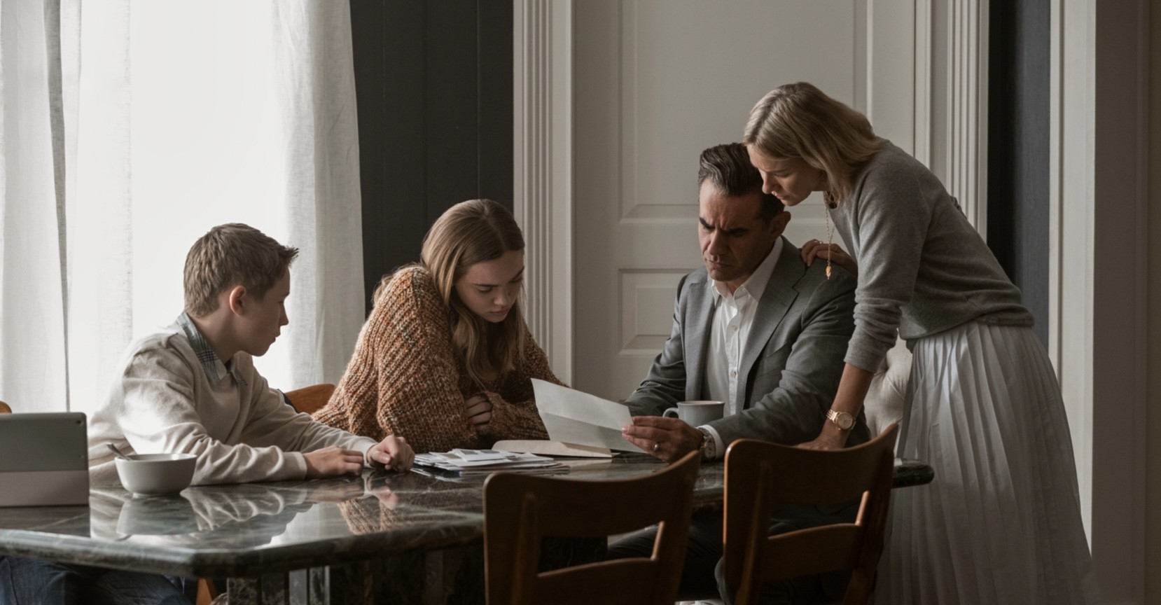 The Watcher, le immagini della nuova serie di Ryan Murphy su Netflix