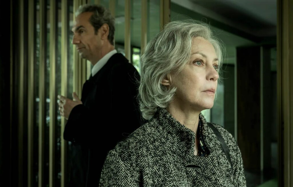 Ascolti tv martedì 15 novembre 2022: Effetto Notte a 3,1 mln, segue Canale 5 a 2,2