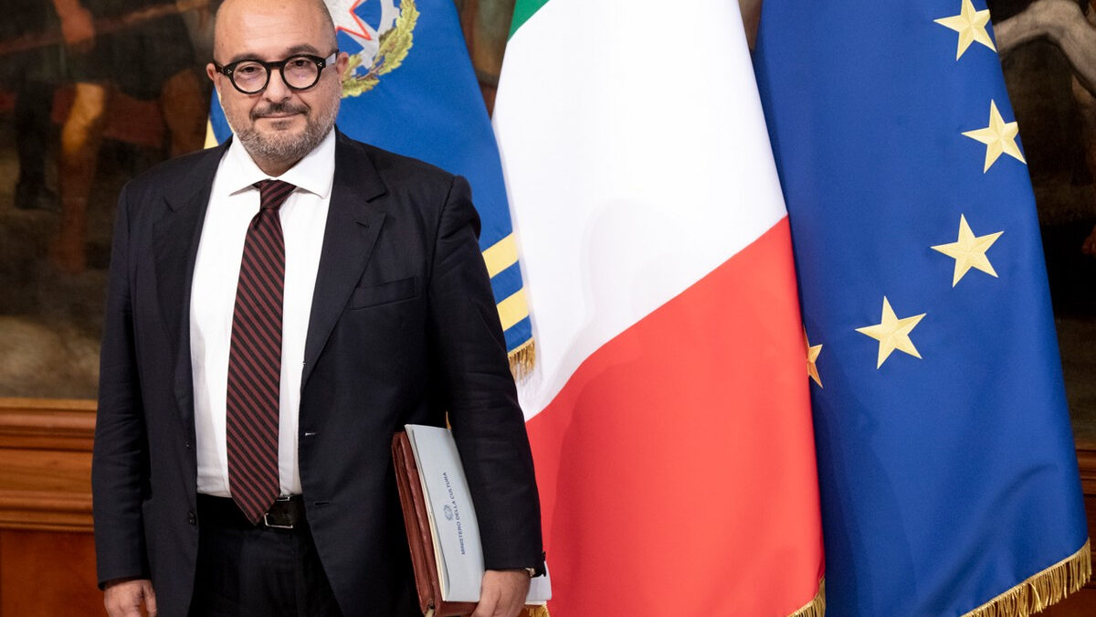 Gennaro Sangiuliano: “Rai faccia fiction su Oriana Fallaci. Ma l’ha già fatta nel 2015!