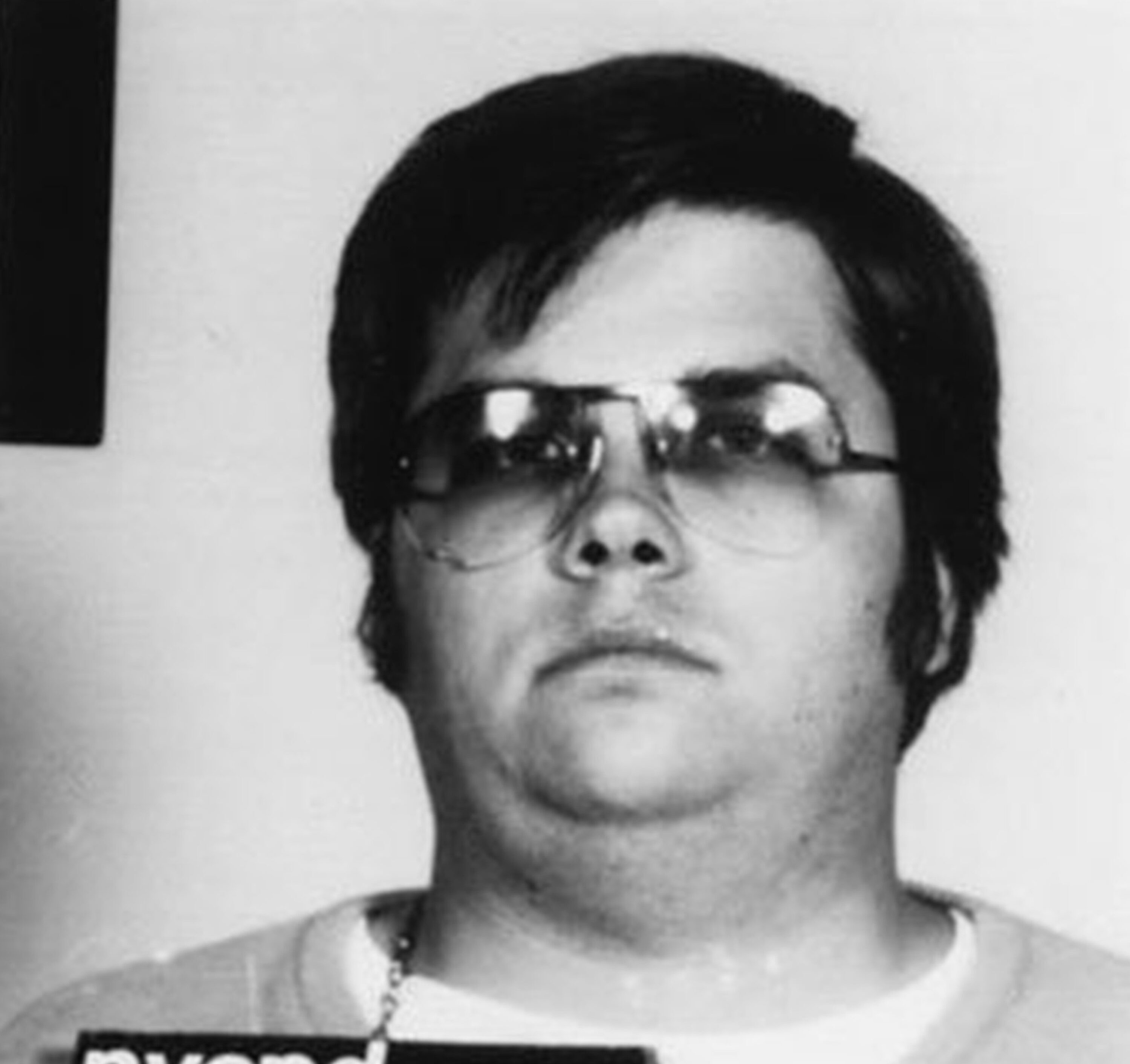 Mark David Chapman: “Ho ucciso John Lennon per la fama, volevo essere qualcuno”