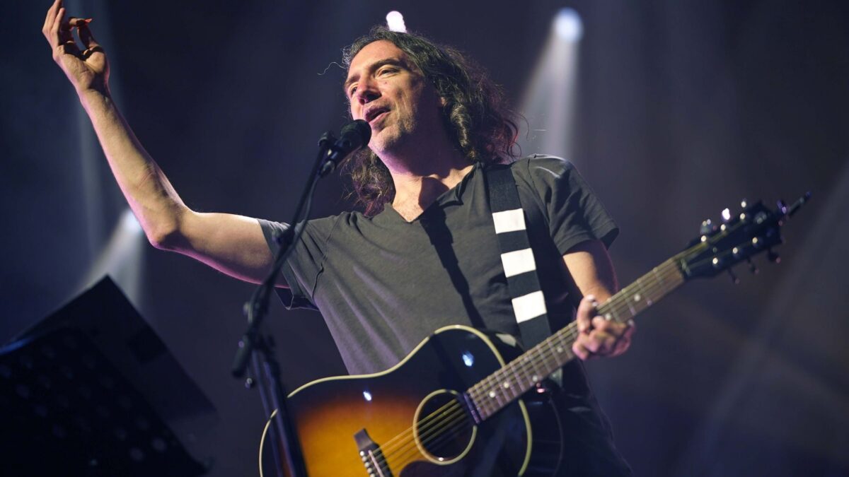 Chasing Cars, Snow Patrol: ascolta la canzone e guarda il video (traduzione, testo e significato)