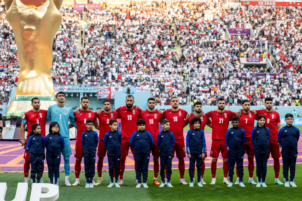 Qatar 2022, la nazionale dell’Iran non canta l’inno in solidarietà con le proteste