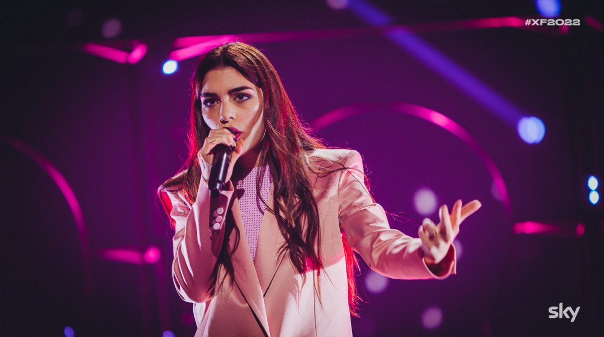 Sopravvissuti, Joėlle: il brano inedito della cantante di X Factor 2022 (testo e audio)
