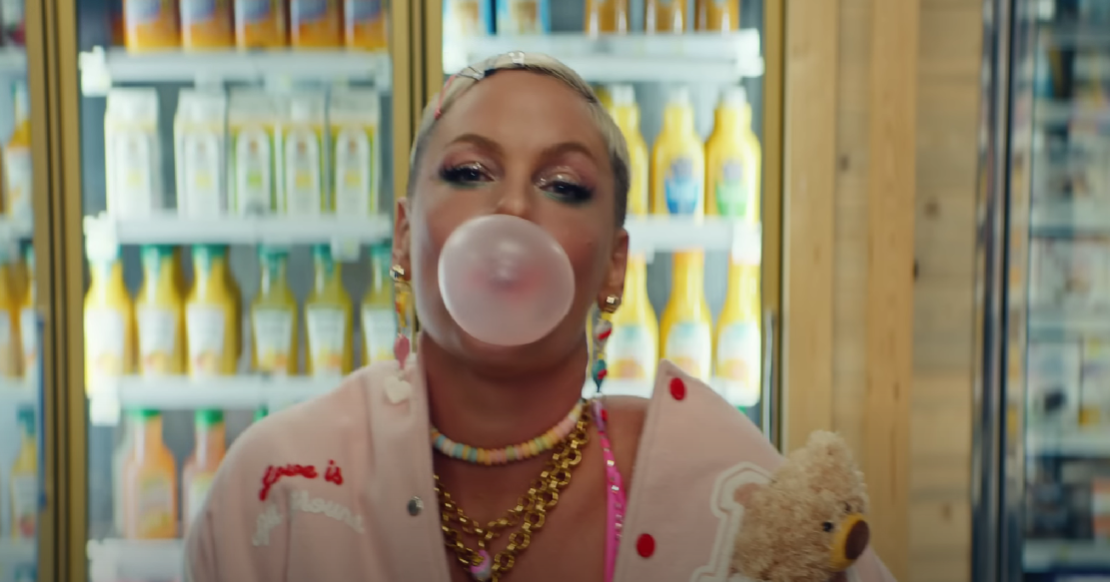 Never gonna not dance again, Pink: ascolta il nuovo singolo, leggi traduzione e testo (video)