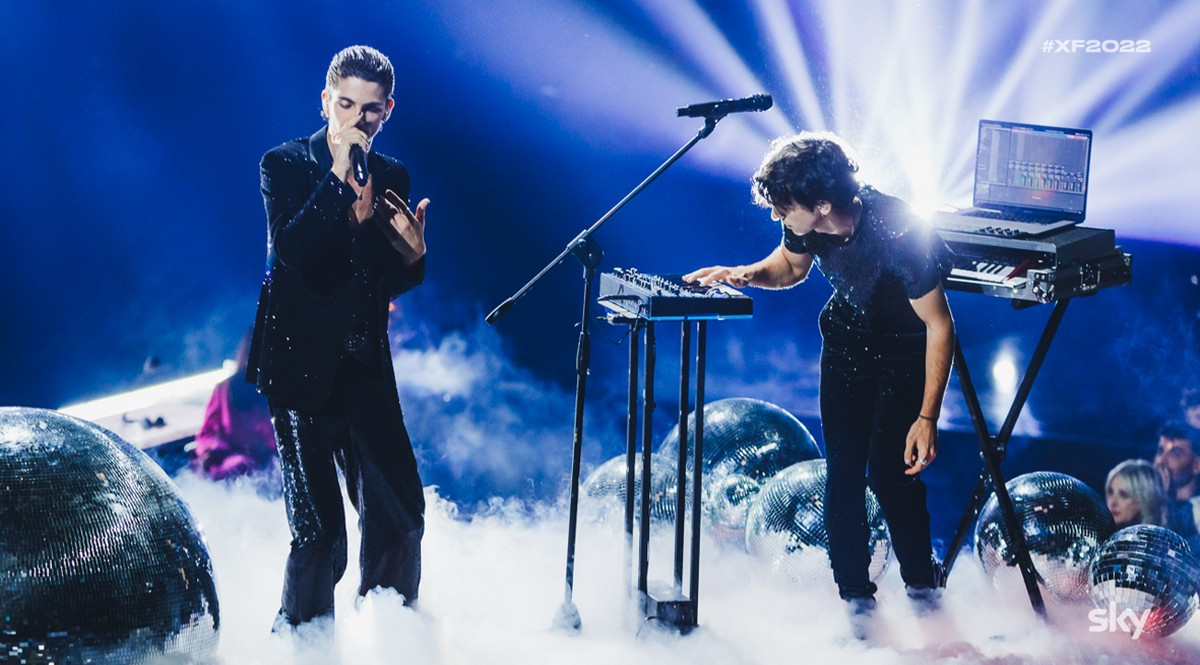 Non è cosi male, Santi Francesi: il brano inedito del duo di X Factor 2022 (testo e audio)