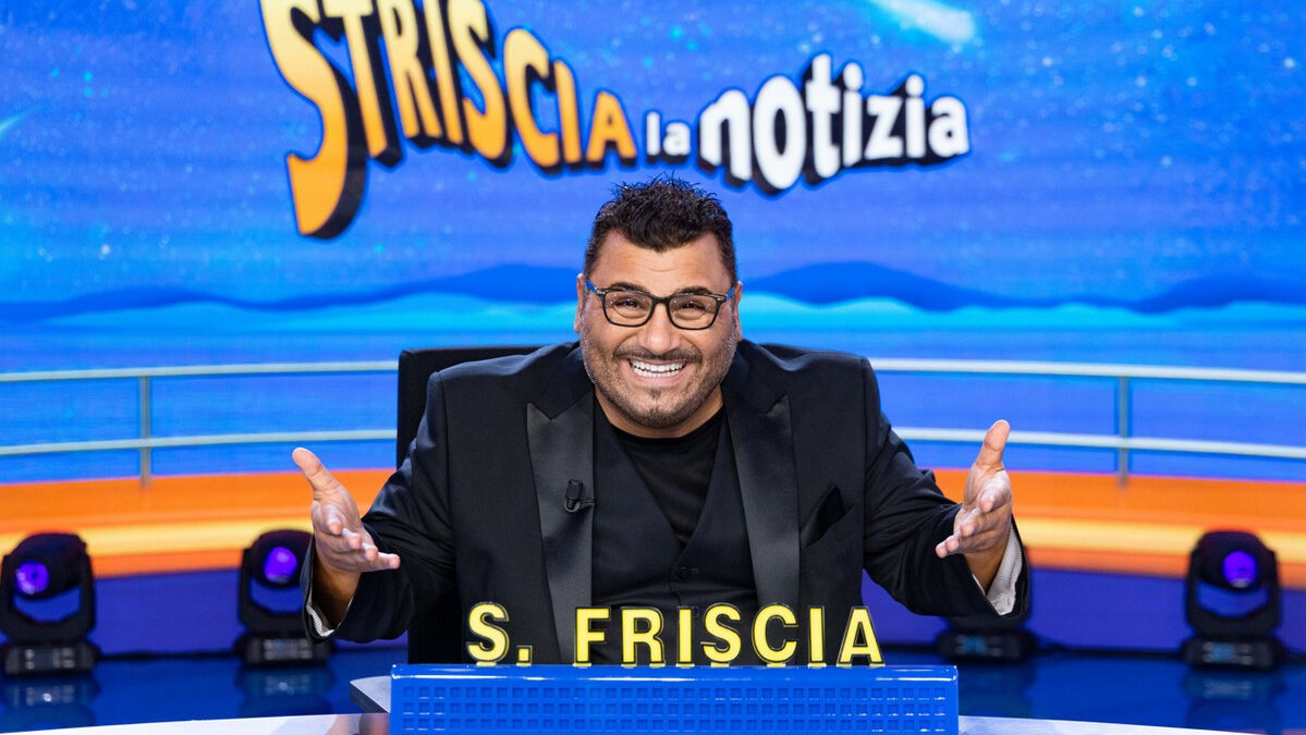 Sergio Friscia a TvBlog: “Antonio Ricci ha scommesso su di me, la tv di oggi non mi piace”