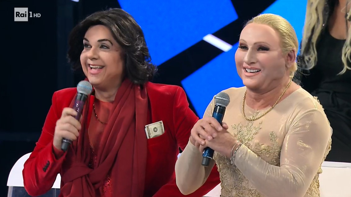 Ascolti tv venerdì 11 novembre 2022: Tale e Quale Show a 4,5 mln, Zalone a 2 mln; Crozza terzo