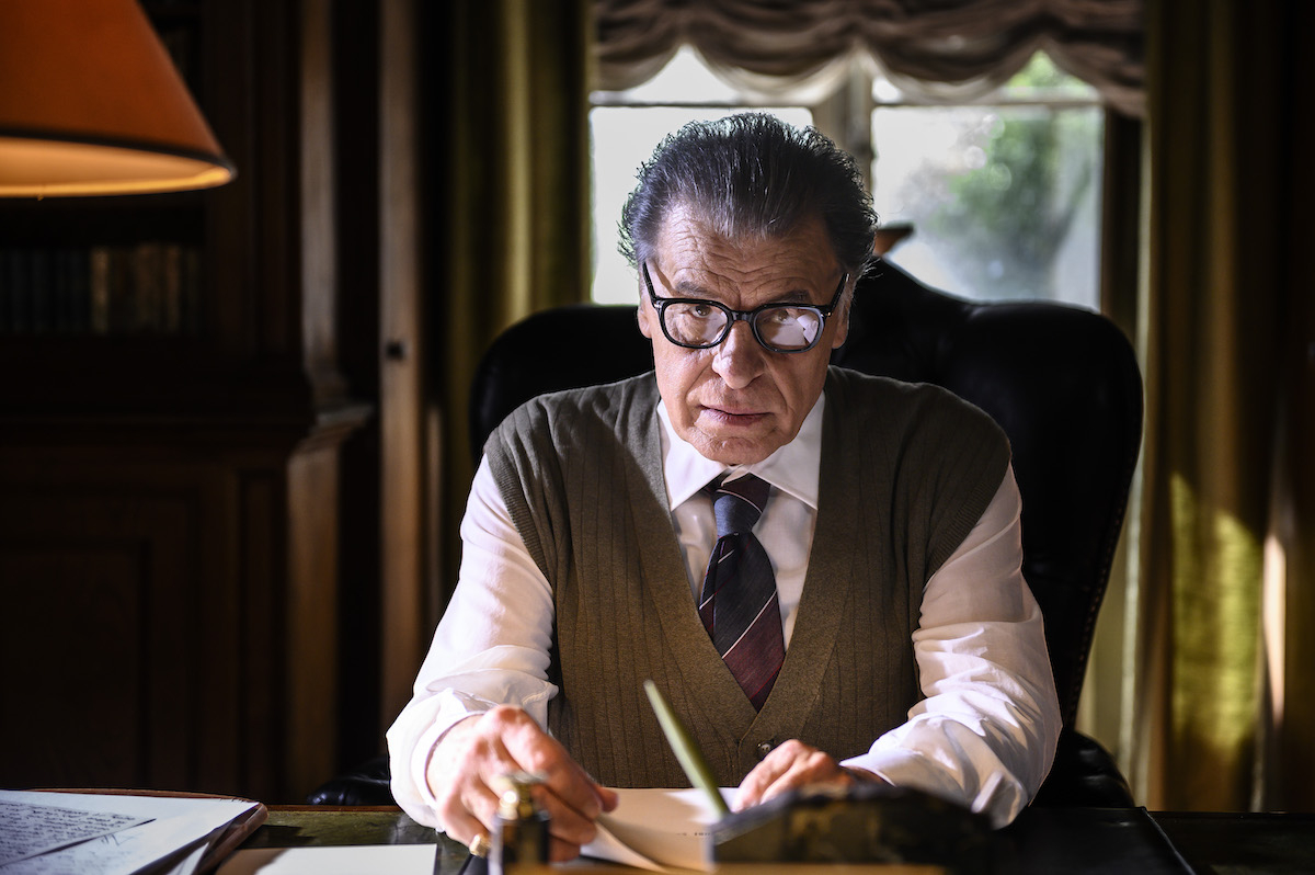 Arnoldo Mondadori, la docu-fiction su Rai 1: cast, trama, dov’è girata e come vederla in streaming