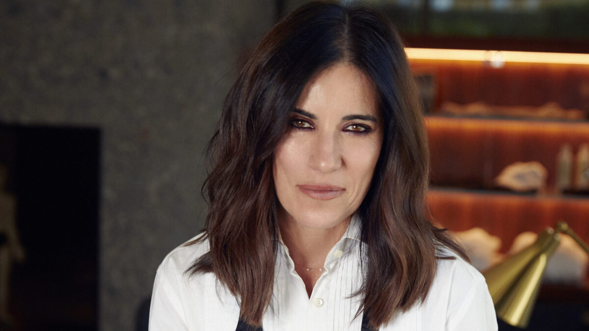 Caramella, Paola Turci: ascolta la canzone, guarda il video e leggi il testo