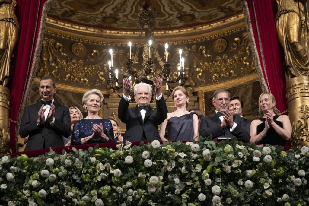 Ascolti tv mercoledì 7 dicembre 2022: Incastrati a 3,5 mln, Chi l’ha visto a 2,2; terza Rai 1