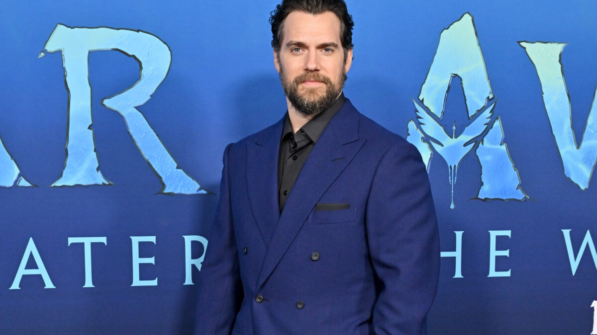 Henry Cavill sarà attore e produttore esecutivo per nuovi progetti live-action basati su Warhammer 40.000