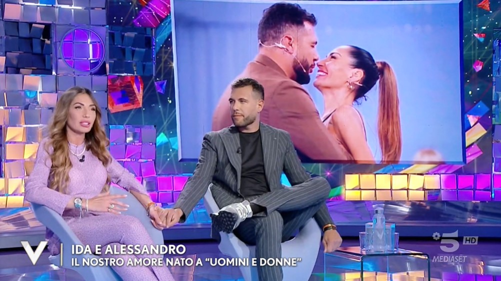 Uomini e Donne, Ida Platano a Verissimo: “Con Riccardo una storia travagliata. Alessandro è il mio presente”