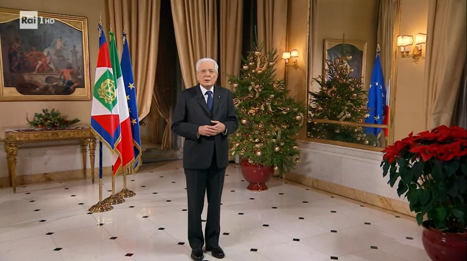 Sergio Mattarella, il discorso di fine anno 2022 tra l’attacco sul precedente settennato e il ricordo di Ratzinger