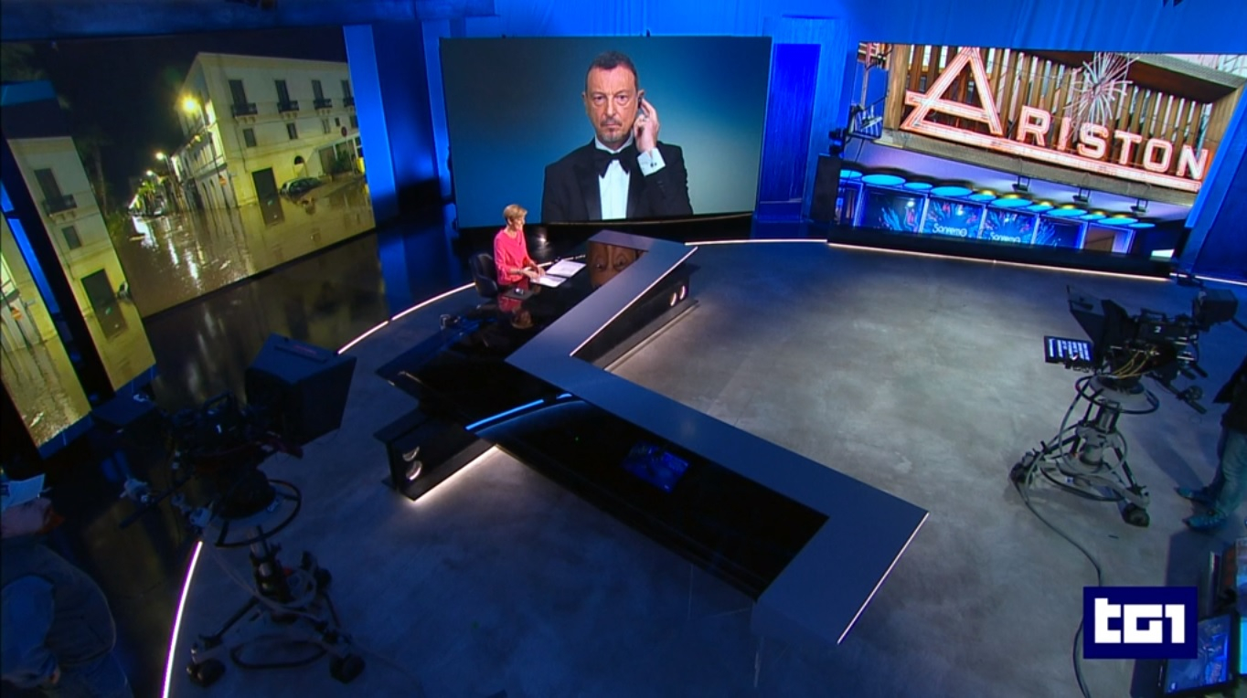 Sanremo 2023, il Tg1 apre con il titolo ‘in diretta’ ma non funziona il collegamento con Amadeus