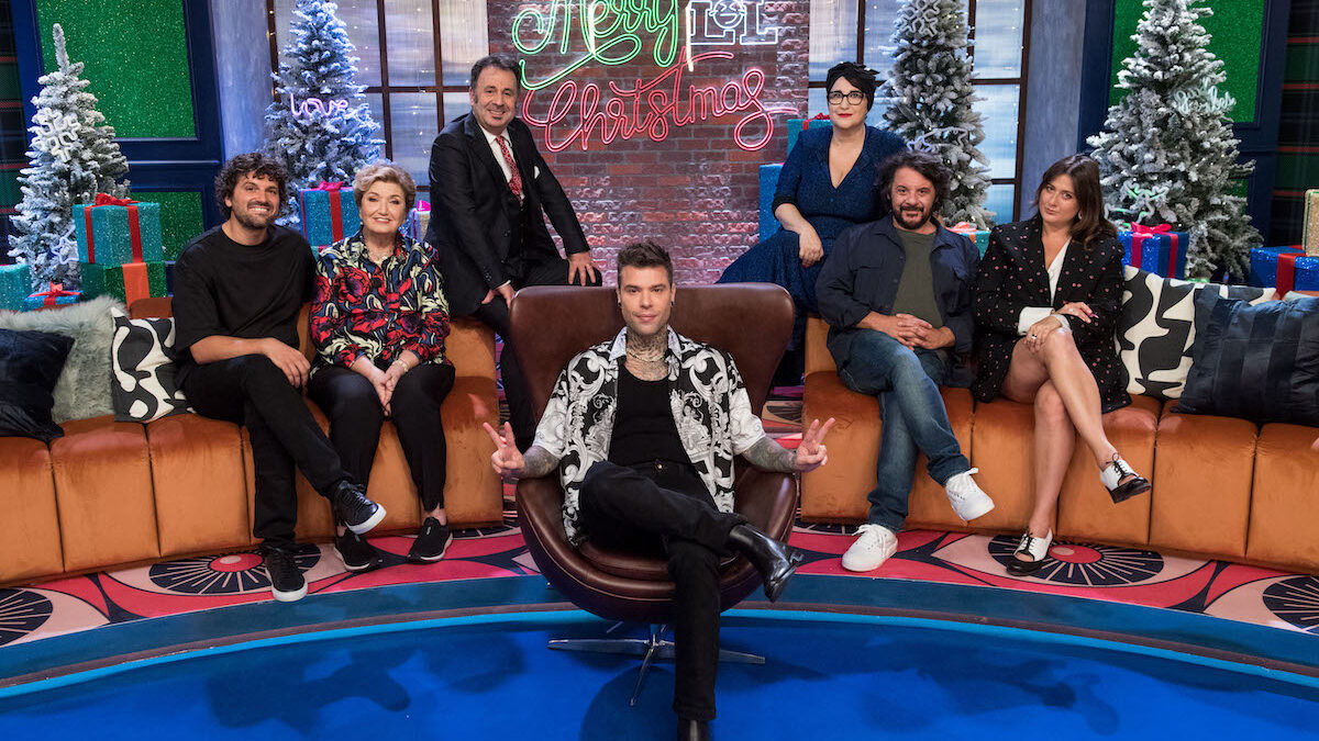 LOL Chi ride è fuori speciale Natale: quando esce, cast e dove vedere la puntata natalizia