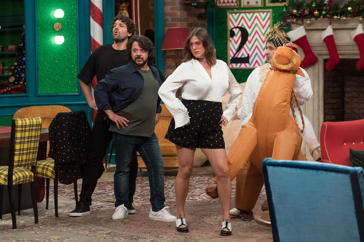 Le foto di LOL XMas Special: Chi ride è fuori, lo speciale di Natale su Prime Video