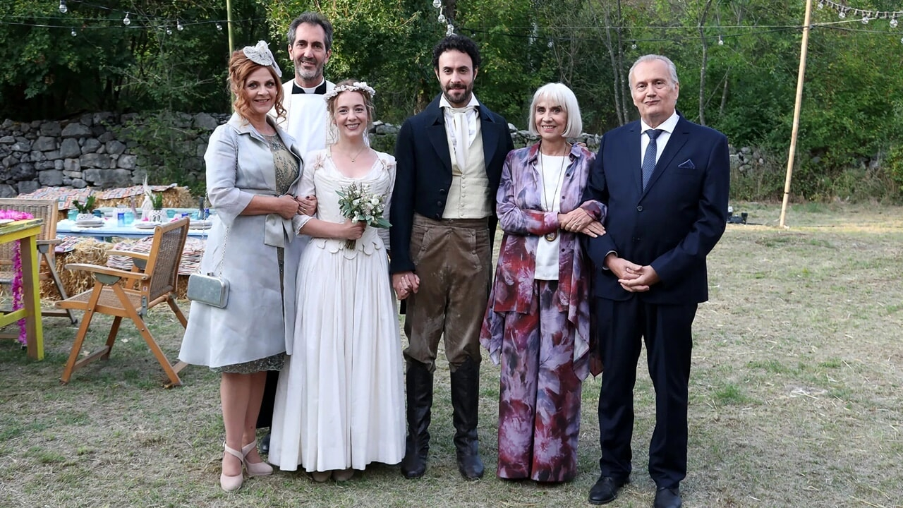 Ascolti tv giovedì 15 dicembre 2022: pareggio al 15% per Se mi lasci ti sposo e Last Christmas. Masterchef parte dal 3.4%