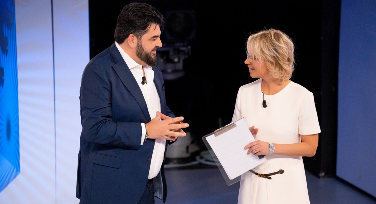 C’è posta per te 2023, la prima puntata del 7 gennaio: tutte le storie