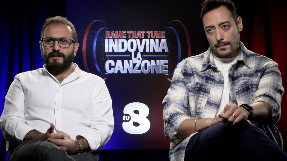 Name that tune 2023, Ciro Priello e Fabio Balsamo a Tvblog: “Non giochiamo solo con i vip ma anche con il pubblico a casa” (video)