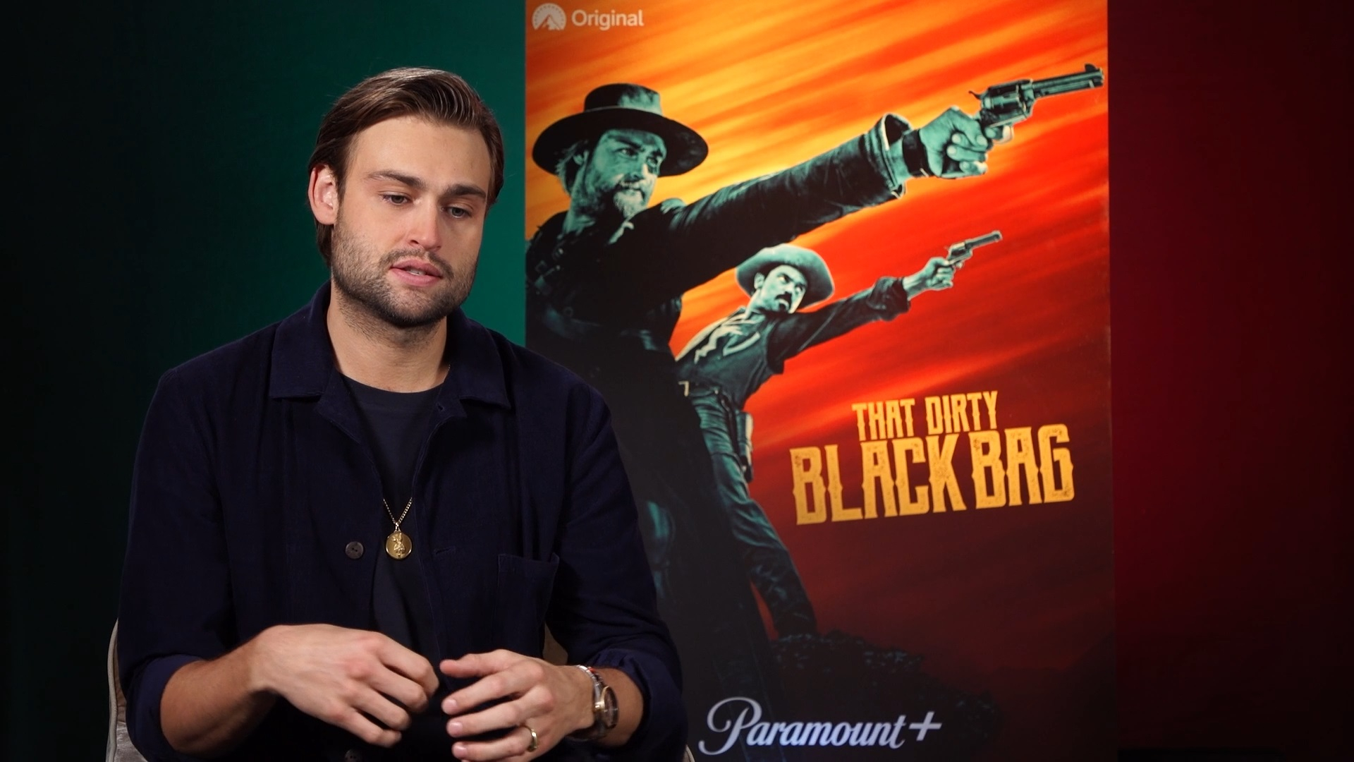 That Dirty Black Bag video intervista a Douglas Booth