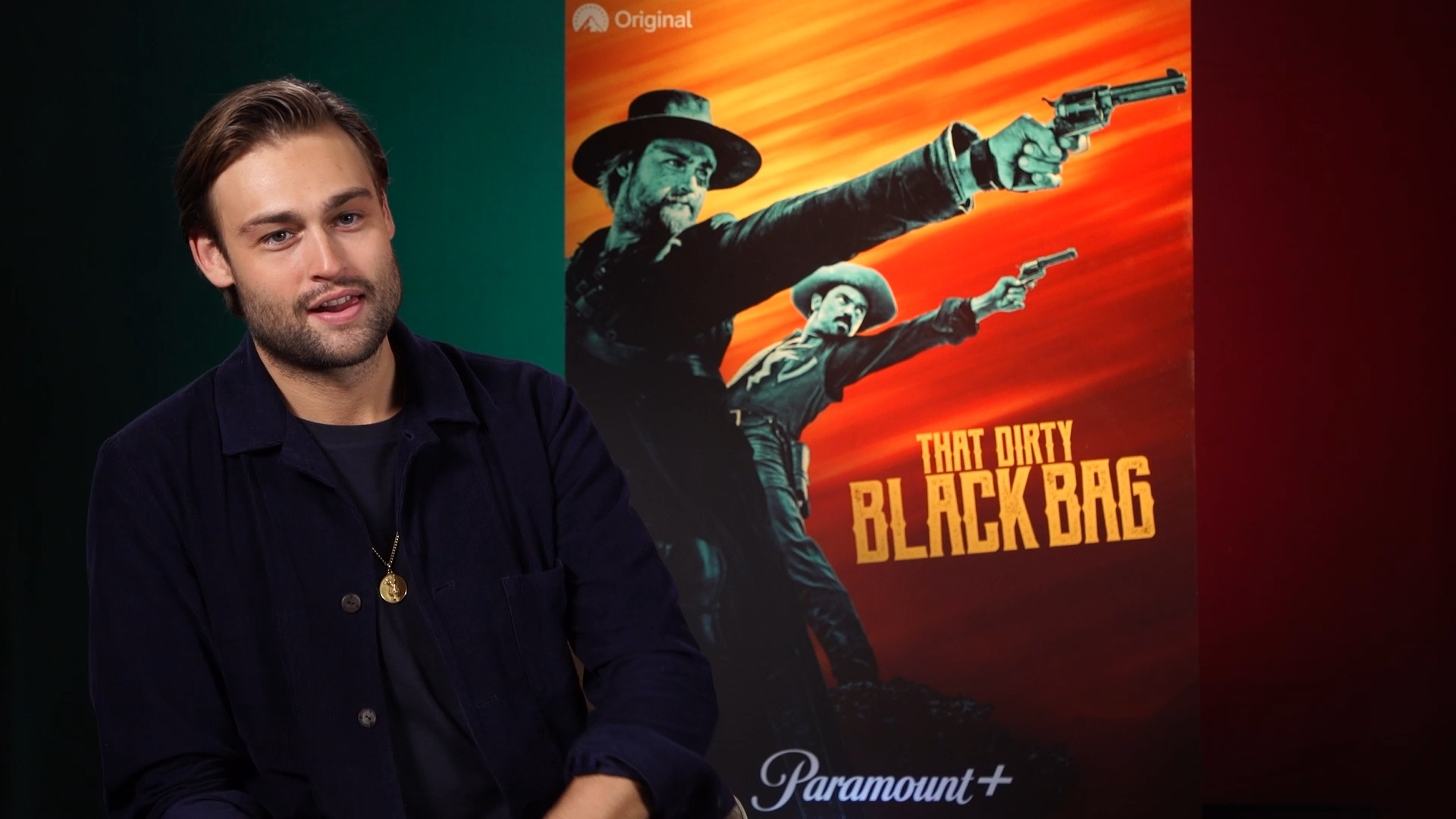 That Dirty Black Bag intervista a Douglas Booth “guardavo i western in tv Il Buono, Il Brutto e il Cattivo il mio preferito”