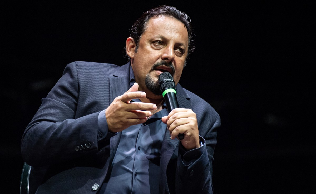 Enrico Brignano al Circo Massimo, la serata-evento su Canale 5 – Anteprima TvBlog