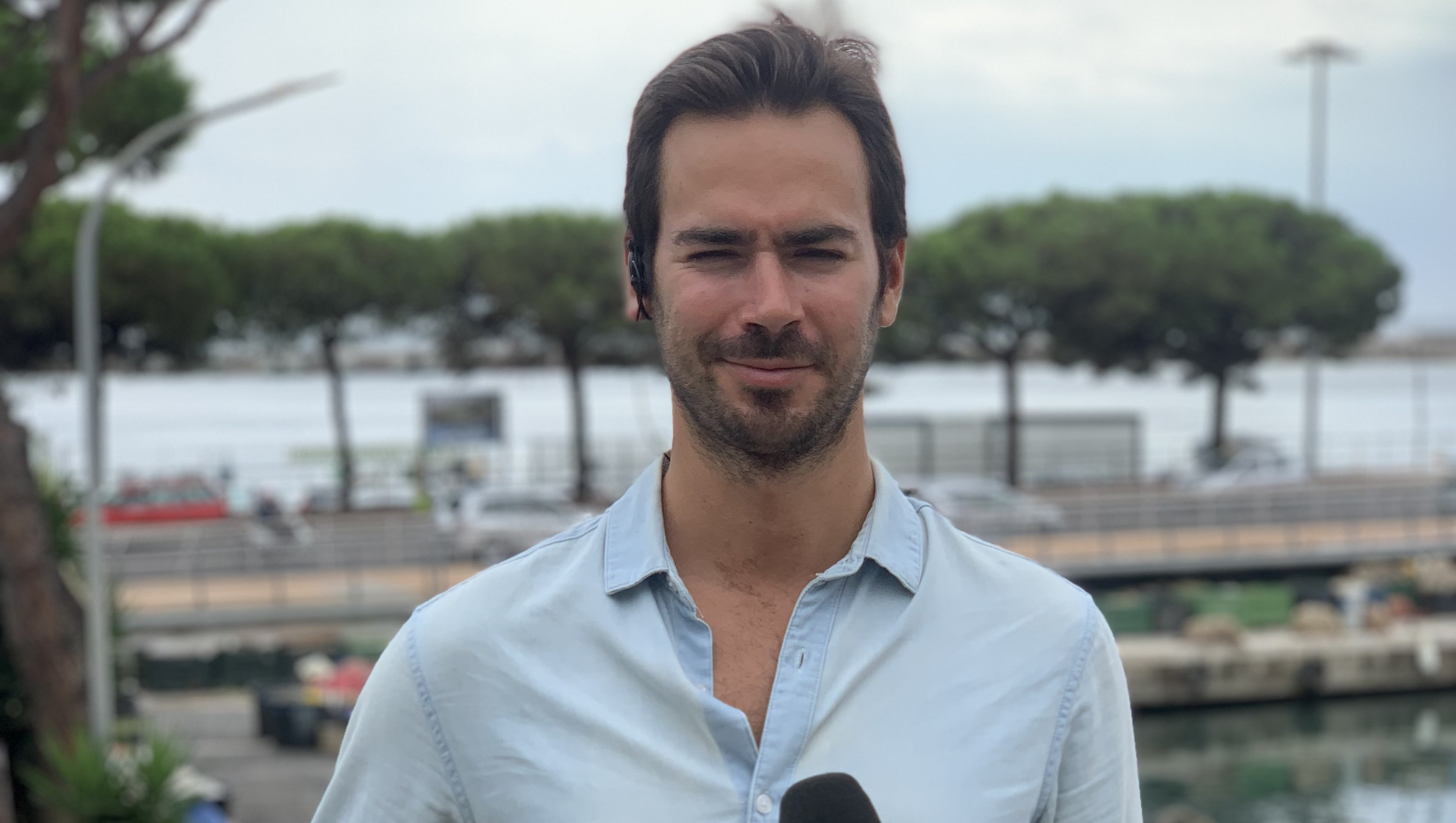 Fabio Lippolis a TvBlog: “A I Fatti Vostri ho imparato il mestiere di inviato. Un modello? Da piccolo guardavo Funari”