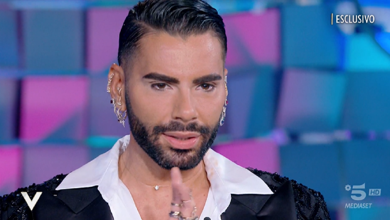 Federico Fashion Style, il coming out a Verissimo come una pratica da sbrigare: “La mia ex fidanzata Letizia lo sapeva, dovevo preservare mia figlia. Non ho mai avuto una vita parallela”