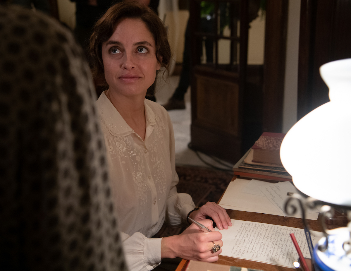 Fernanda, tra eccessiva semplicità e fretta il film-tv non raggiunge l’obiettivo: la recensione