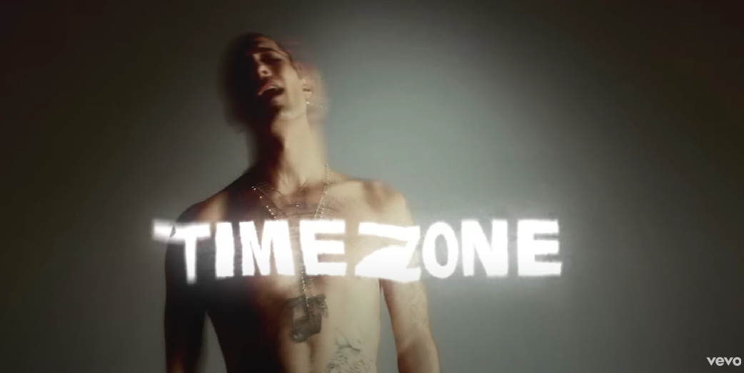 Timezone, Maneskin: ascolta la canzone, leggi traduzione e testo