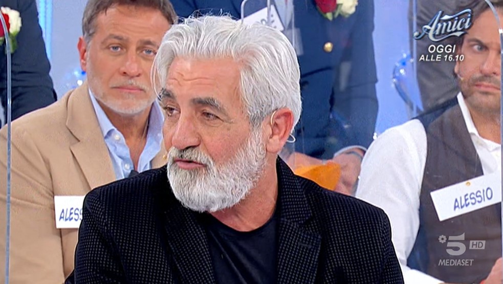 Uomini e Donne, Maria De Filippi caccia Biagio: “Ormai è diventata una situazione insostenibile” (video)