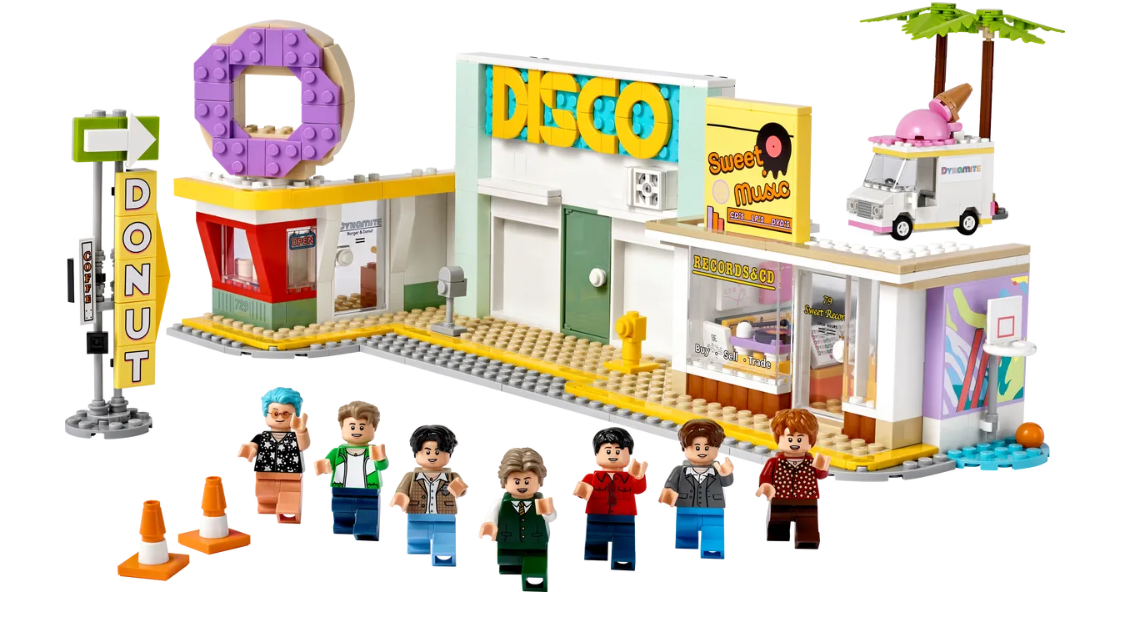 I BTS diventano Lego: ecco il set del video di ‘Dynamite’