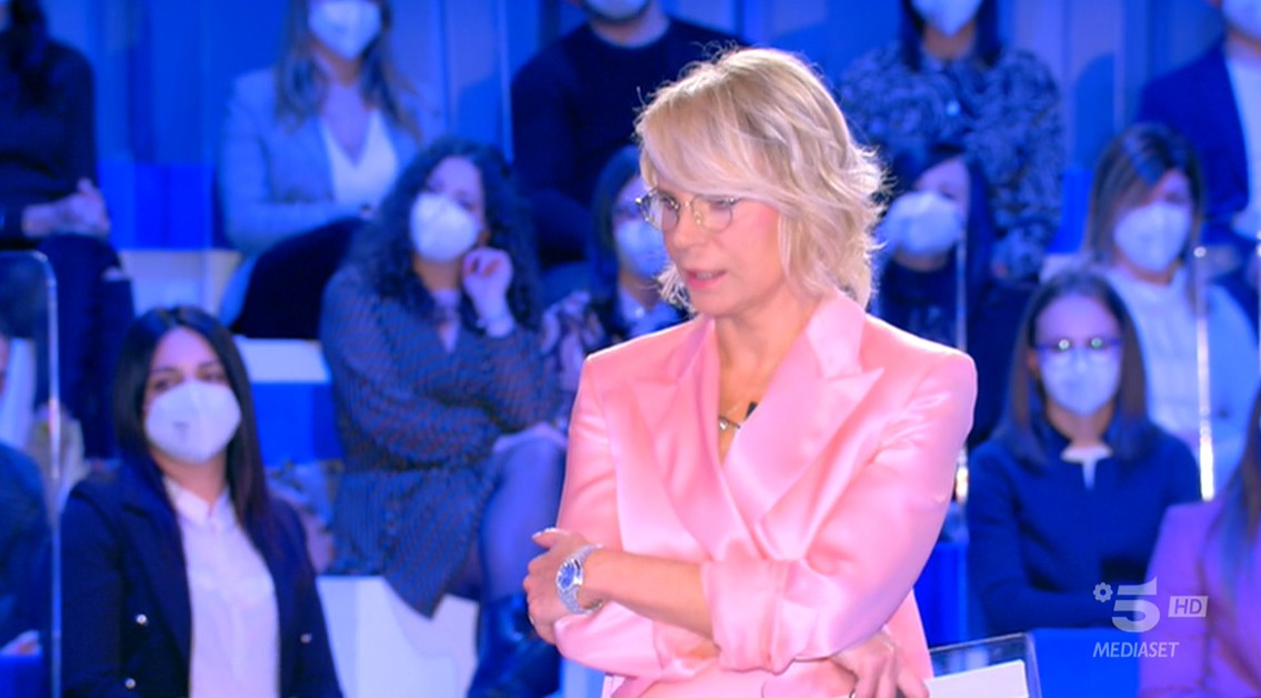 C’è posta per te: la capacità di aprire discussioni su argomenti sensibili garantisce un futuro ancora lungo al programma